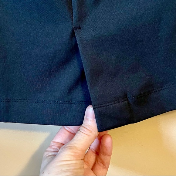 PGA Tour - Women’s - Athletic Skort - Size 6 - Picture 7 of 8